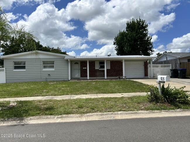 property at 925 Penny Dr
