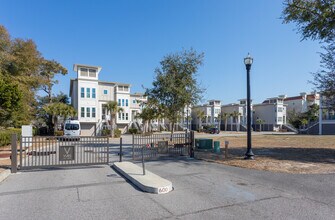 The Vues on 48th in North Myrtle Beach, SC - Building Photo - Building Photo