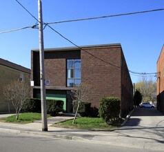 16 Albert Ave in Toronto, ON - Building Photo - Building Photo
