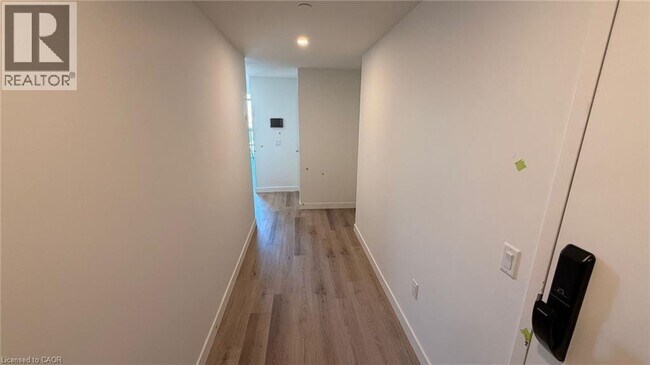 461 Green Rd in Hamilton, ON - Building Photo - Building Photo