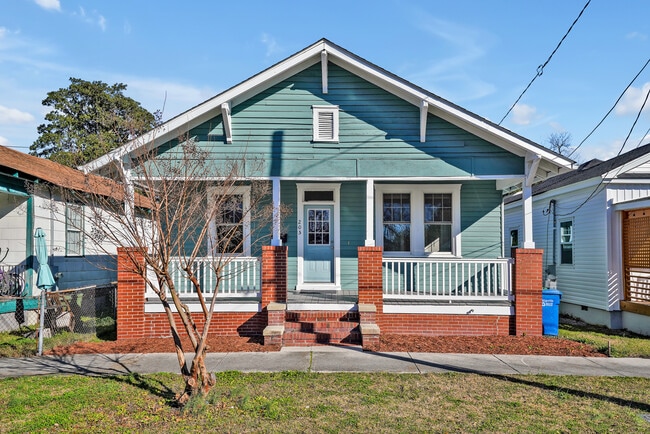 205 S 11th St in Wilmington, NC - Foto de edificio - Building Photo
