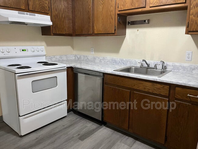 property at 20 Wolf Rd