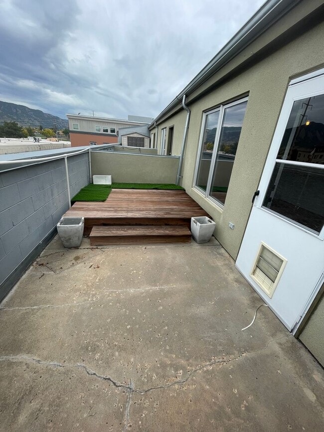 property at 3100 Carbon Pl