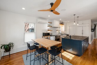 14 Hubbard Ave, Unit 14 in Cambridge, MA - Building Photo - Building Photo