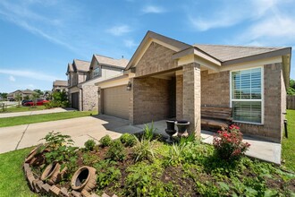 15603 Eastern Meadowlark Wy in Cypress, TX - Building Photo - Building Photo