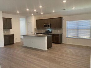 3731 Lion Creek Ct in Rosenberg, TX - Building Photo - Building Photo