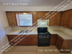 1410 S Bailey St in Jacksonville, AR - Building Photo - Building Photo