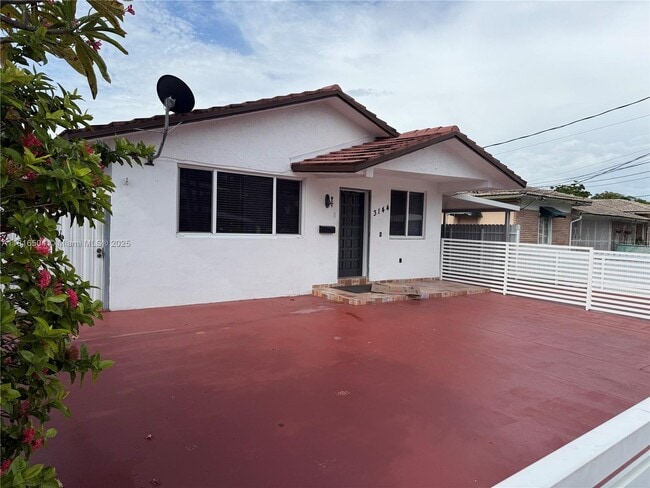 property at 3144 SW 23rd St