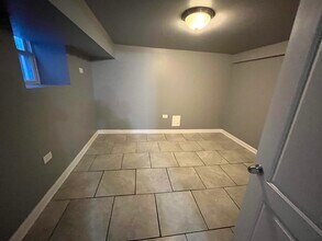 5154 W EDDY ST, Unit Garden Unit in Chicago, IL - Foto de edificio - Building Photo