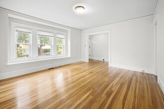 83 Newport St in Arlington, MA - Building Photo - Building Photo