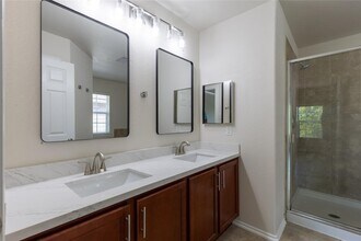 24642 Folkstone Cir in Katy, TX - Building Photo - Building Photo