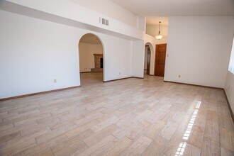 1711 E Kasti Trail in Sierra Vista, AZ - Building Photo - Building Photo