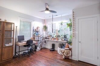 1016 Coleman St SW in Atlanta, GA - Building Photo - Building Photo