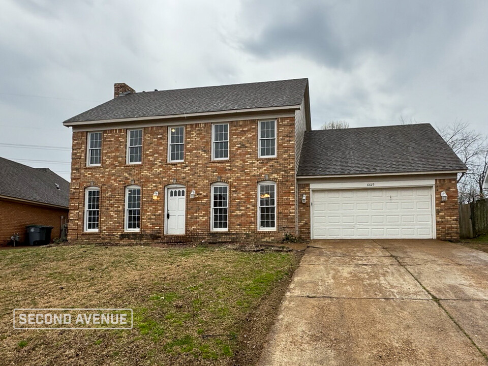 6625 Rocky Park Dr in Memphis, TN - Building Photo