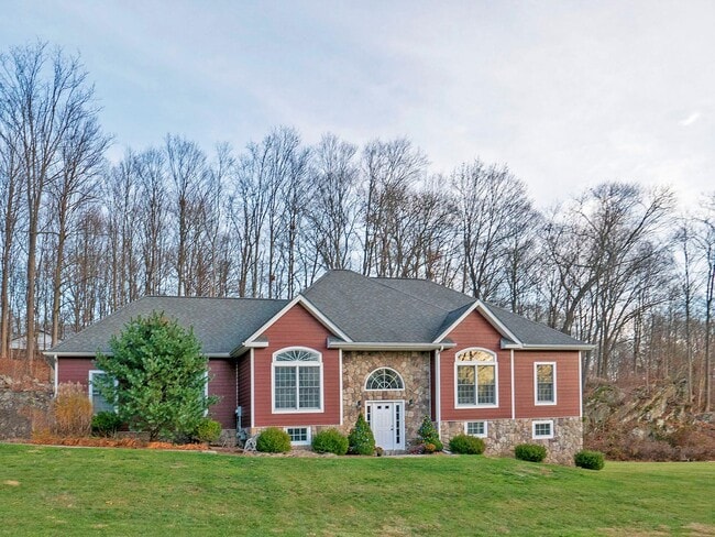 property at 35 Huyler Dr