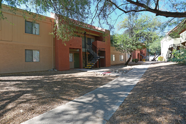 Mission Sierra II in Tucson, AZ - Foto de edificio - Building Photo