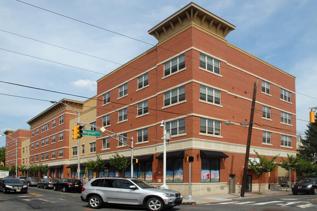 Fred W Martin Apartments in Jersey City, NJ - Building Photo