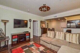 2299 Lone Star Dr, Unit 233 in Sugar Land, TX - Building Photo - Building Photo