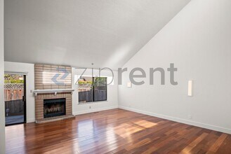 1654 Sugarloaf Dr in San Mateo, CA - Building Photo - Building Photo