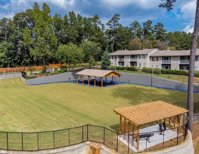 Spalding Vue in Peachtree Corners, GA - Building Photo - Building Photo