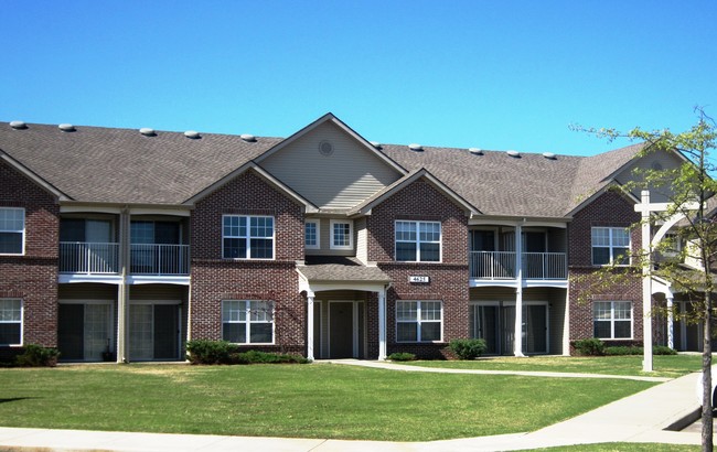 Ashland Lakes Apartment Homes photo'