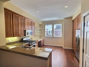 807 Frederick Commons in San Jose, CA - Building Photo - Building Photo