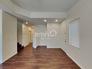 5283 Railroad River Ave in Las Vegas, NV - Building Photo - Building Photo