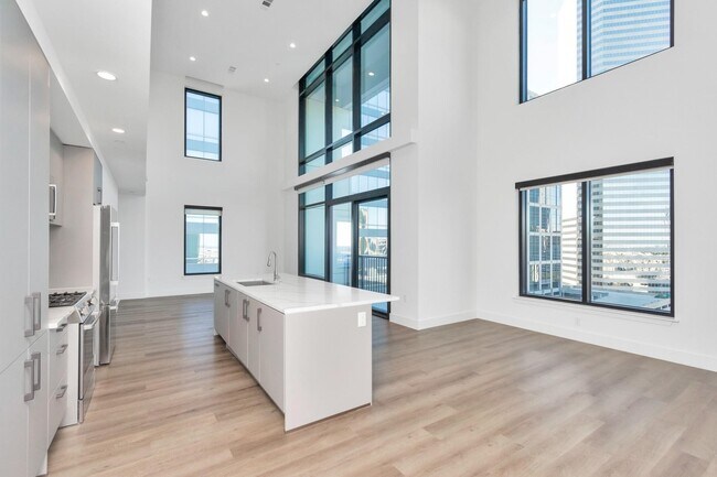 808 Crawford St in Houston, TX - Building Photo - Building Photo