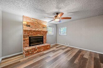 4900 Hope St in River Oaks, TX - Building Photo - Building Photo