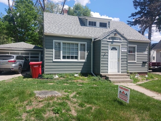 property at 108-110 N Russell Ave