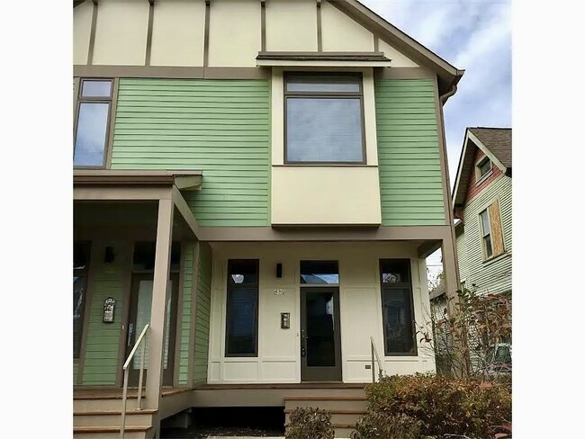 property at 2134 N Pennsylvania St