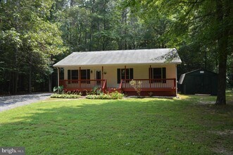 309 Pilot Way in Lusby, MD - Building Photo - Building Photo