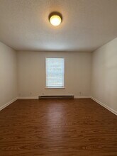 83 Lawn St in Clarksville, TN - Building Photo - Building Photo