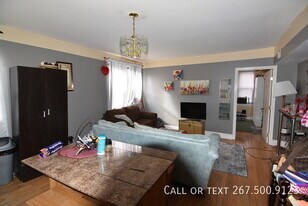 254 South St in Philadelphia, PA - Building Photo