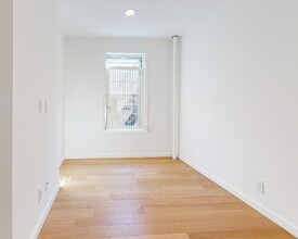 103 Thayer St in New York, NY - Building Photo - Building Photo
