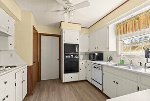 5240 Heritage Dr in Baton Rouge, LA - Building Photo