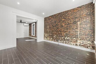 138 Central Ave in Jersey City, NJ - Building Photo - Building Photo