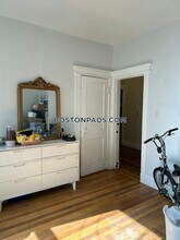 86 Glenville Ave, Unit 2 in Boston, MA - Foto de edificio - Building Photo