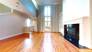 4522 Lillian St in Houston, TX - Building Photo - Building Photo