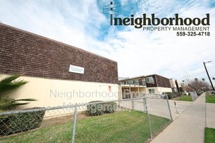 1318 E San Ramon Ave in Fresno, CA - Building Photo