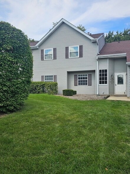 property at 56 N Victoria Ln