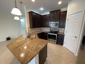 8560 Evernia Ct in Estero, FL - Building Photo