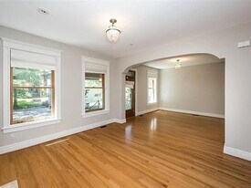 6114 Washington Blvd in St. Louis, MO - Building Photo