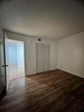 480 Executive Center Dr in West Palm Beach, FL - Building Photo - Building Photo