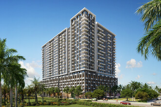 Lumaire West Palm Beach in West Palm Beach, FL - Building Photo - Building Photo