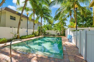 3438 NE 13th Ave in Oakland Park, FL - Building Photo