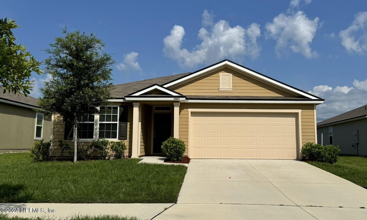 3421 Ringtail Ct in Green Cove Springs, FL - Building Photo