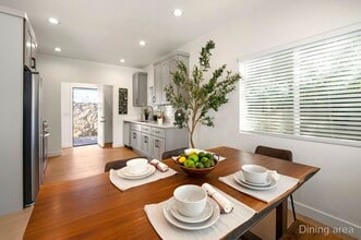 1409 W 7th St in Santa Ana, CA - Building Photo - Building Photo