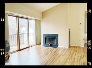 2110 Aspen Dr in Plainsboro, NJ - Building Photo - Building Photo