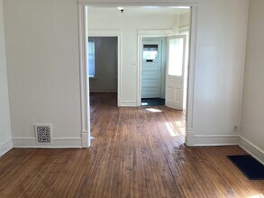 2477 N Richards St in Milwaukee, WI - Building Photo - Building Photo